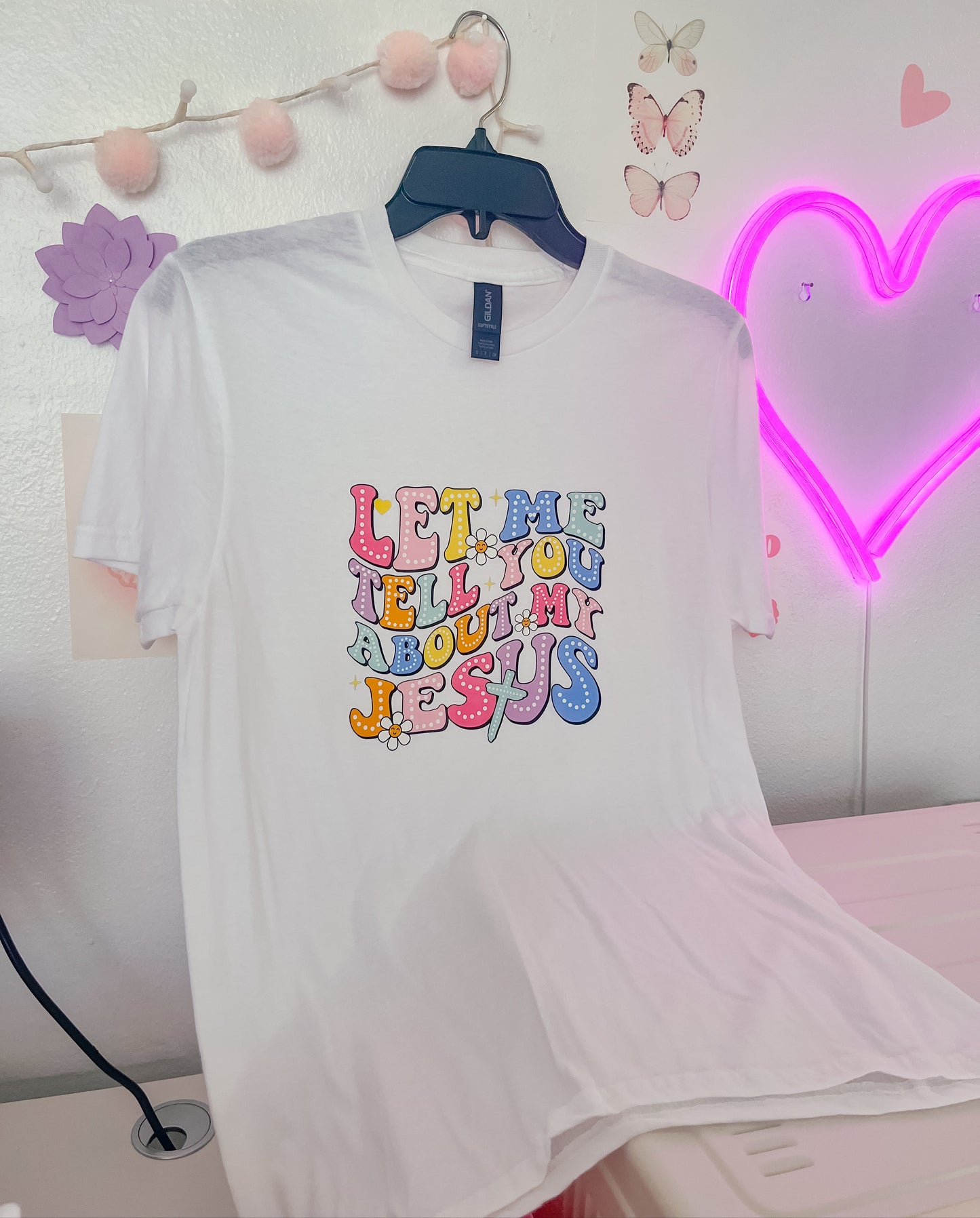 Let Me Tell You About Jesus Camisa